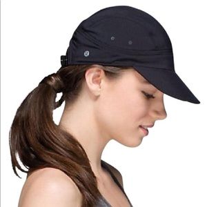 lululemon light speed black hat